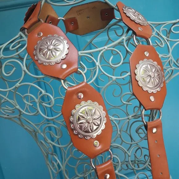 Accessories | Vintage Conch Belt Genuine Leather Metal  display picture 3